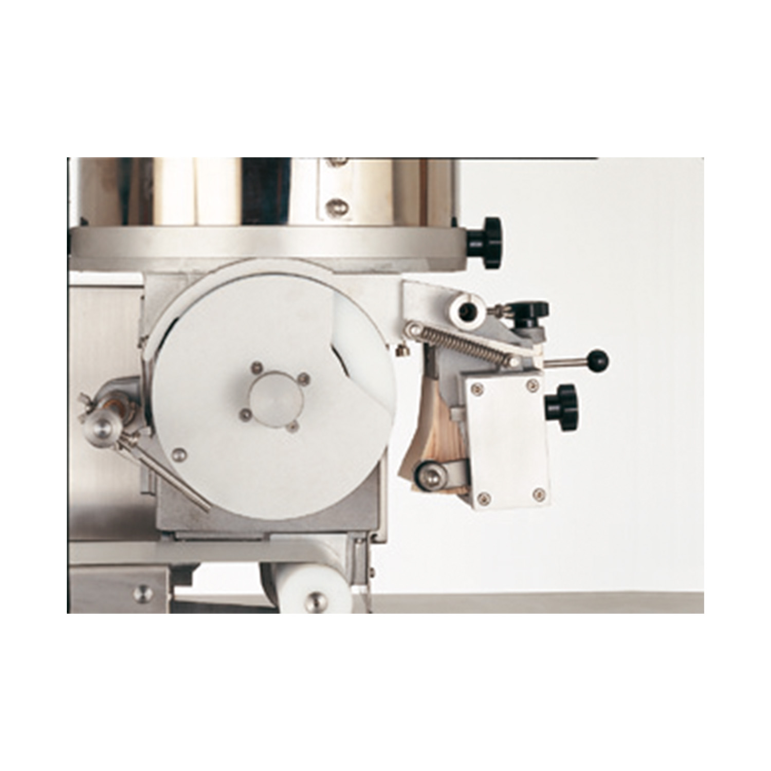 formeuse-planus-2 Formeuse à steak PLANUS CRM PLANUS